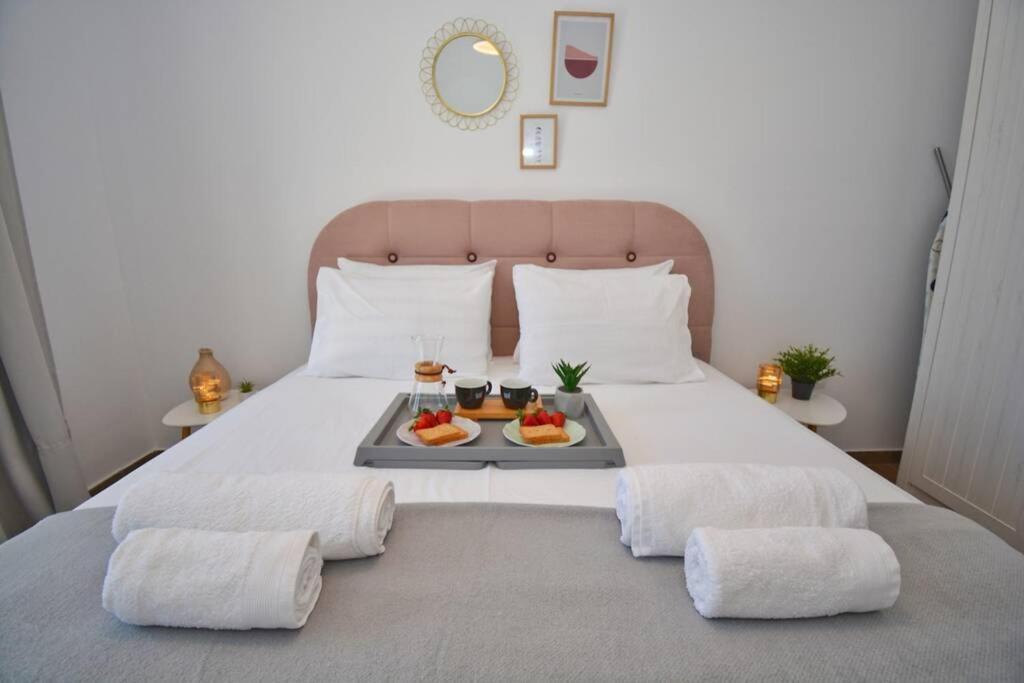 Potamos Deluxe White Apartment 외부 사진